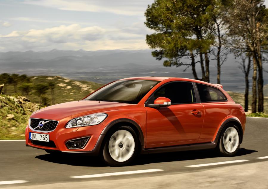  Volvo C30 2009 года  (фото 29 из 92)